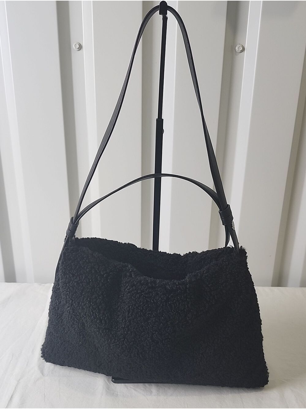 Simon Miller Puffin Sherpa Shoulder Bag Black Adjustable Strap 14x9x1 Upscale